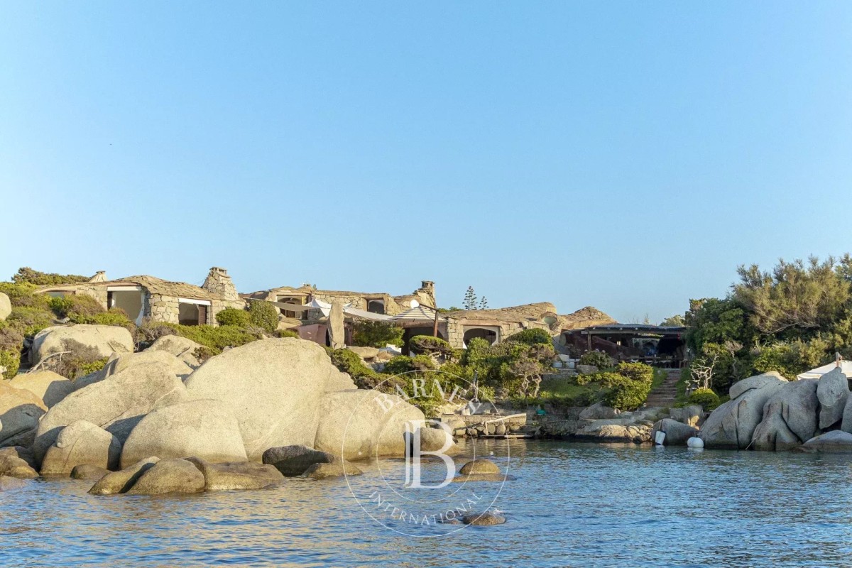 Villa | Île de Cavallo - picture 2