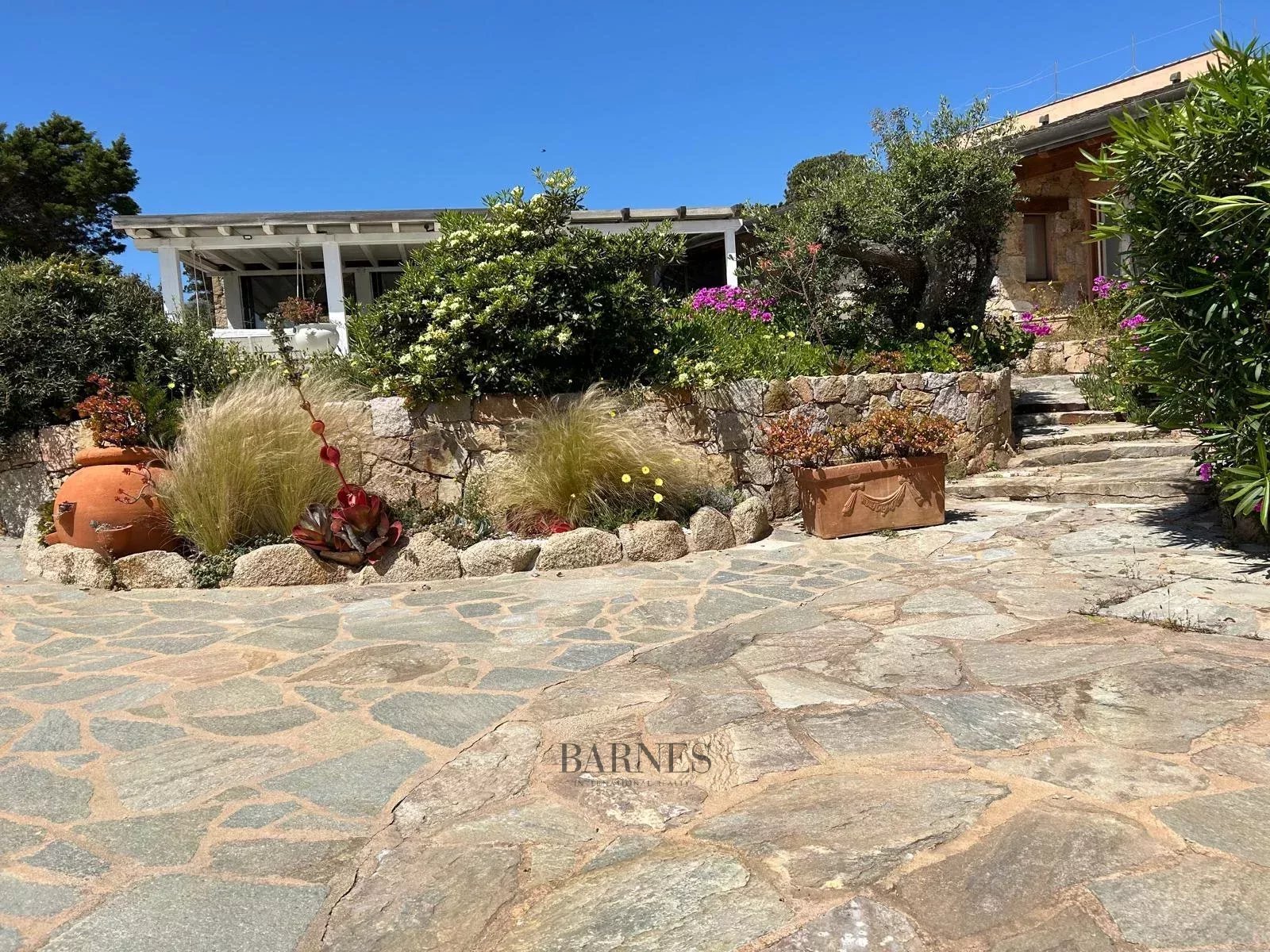 Villa Île de Cavallo - picture 1